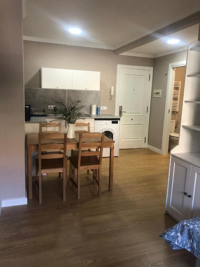 Estudio Zona Norte Santiago De Compostela Vutco-04046 Εξωτερικό φωτογραφία